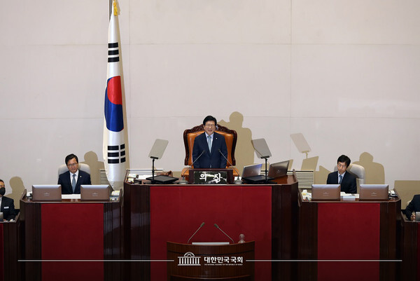 사진 국회사무처 제공