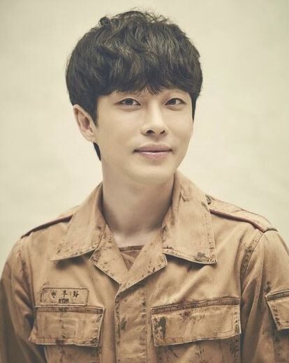 뮤지컬 배우 강성욱이 성폭행 혐의로 징역 2년 6개월을 선고받았다.(사진=강성욱 SNS)