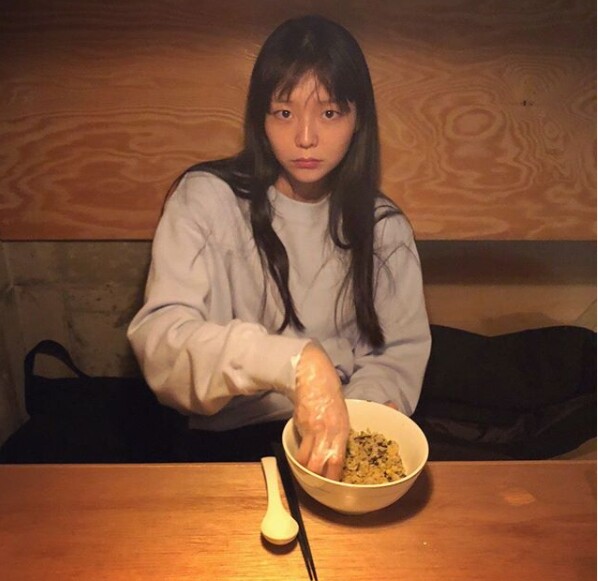 '정희'에 출연한 이솜이 화제다 (사진, 이솜 인스타그램 캡처)