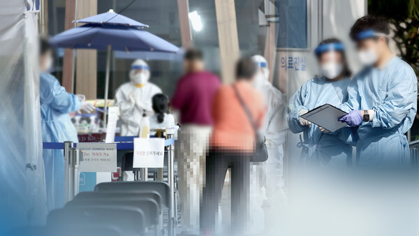 경기도 부천지역의 한 발레학원 관련해 초등학생 원생의 집단감염이 잇따르고 있다./연합뉴스