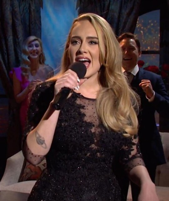 (캡처=엔터테인먼트 위클리 SNS)