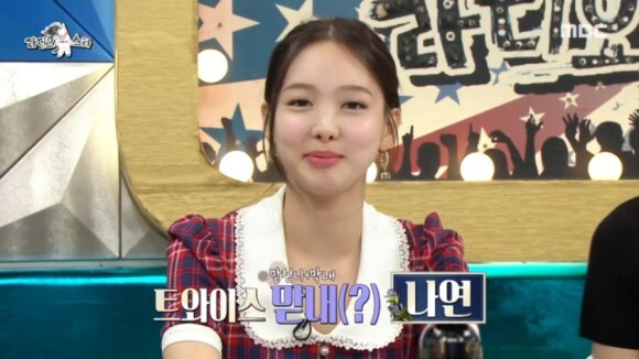 '라디오스타'에 등장한 트와이스가 화제다 (사진, MBC '라디오스타' 캡처)