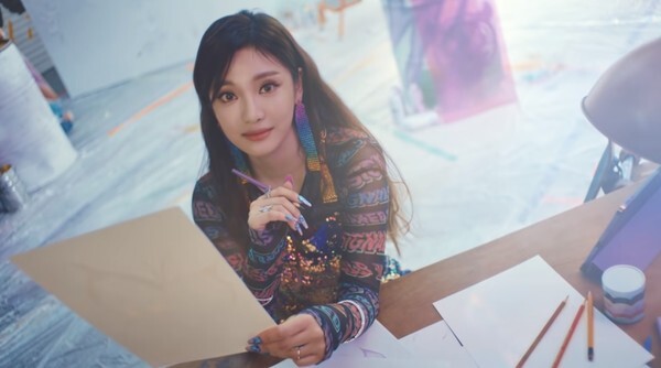 SM신인 걸그룹 에스파 멤버 닝닝이 티저를 공개했다 (사진, SM엔터테인먼트 에스파 유튜브 캡처)