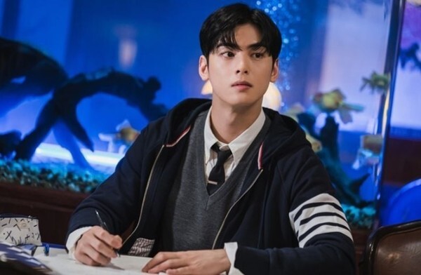 '여신강림' 이수호 역을 맡은 차은우가 화제다 (사진, tvN 제공)