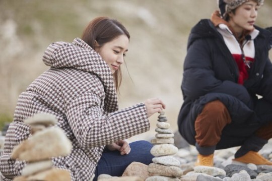 '갬성캠핑'에 출연하는 이민정이 이병헌과의 러브스토리를 공개할 예정이다 (사진, JTBC 제공)