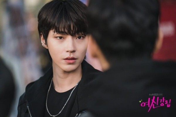 '여신강림' 황인엽이 화제다 (사진= tvN 제공)