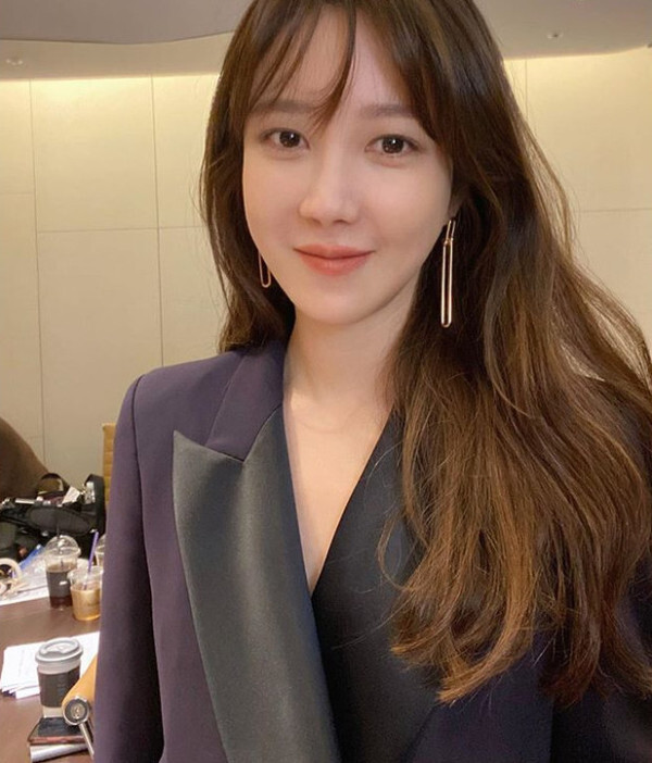 '펜트하우스'에 출연중인 이지아가 화제다 (사진, 이지아 인스타그램 캡처)