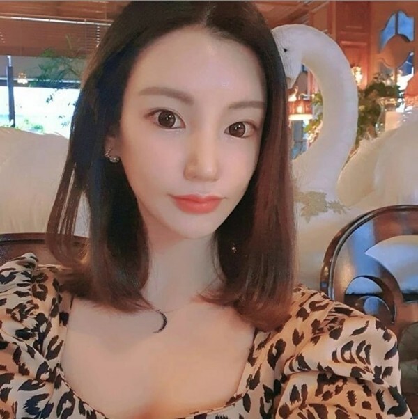 성인 배우 이수가 화제다 (사진, 이수 인스타그램 캡처)