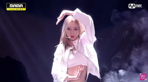 '정희' 에스파 윈터가 화제다 (사진, Mnet '2020 MAMA' 캡처)