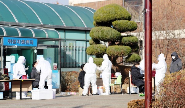 보령시가 아주자동차대학교서 코로나19 집단감염이 발생해 사회적 거리두기 2.5단계를 16일 정오부터 운영할 방침이다. (사진=연합뉴스 제공)
