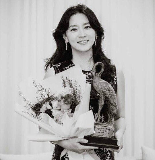 이영애와 남편 정호영이 화제다 (사진, 이영애 인스타그램 캡처)