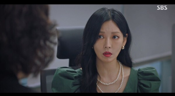 '펜트하우스' 김소연이 화제다 (사진, SBS ‘펜트하우스’ 캡처)