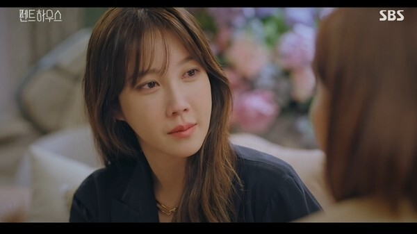 '펜트하우스' 시즌2 이지아 출연 여부가 궁금증을 자아내고 있다 (사진, SBS '펜트하우스' 캡처)