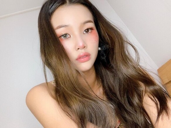 '미스트롯2' 황우림이 화제다 (사진, 황우림 인스타그램 캡처)