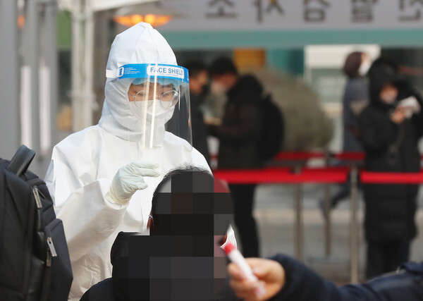 서울광장 임시선별진료소 모습(사진=연합뉴스 제공)