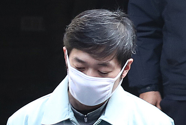 한국 여자 쇼트트랙 심석희 선수를 상대로 3년여간 성범죄를 저지른 혐의로 기소된 조재범 전 국가대표팀 코치에게 법원이 징역 10년 6개월의 형을 선고했다.(사진, 연합뉴스)