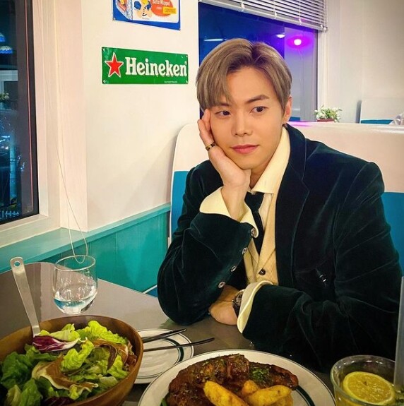 박은석이 강아지 파양 의혹에 휩싸였다 (사진, 박은석 인스타그램 캡처)