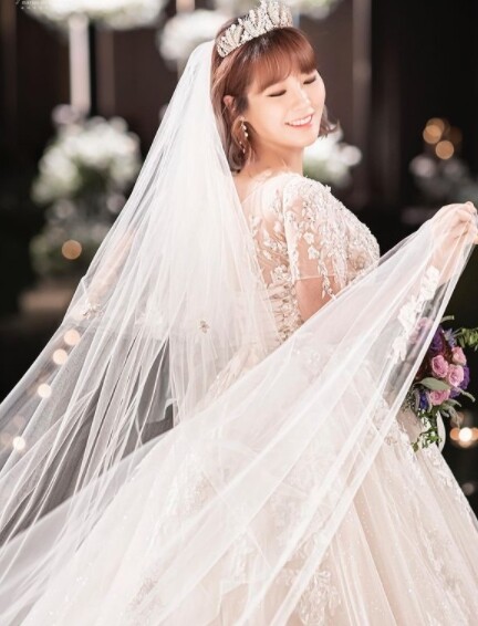 득녀한 헬스걸 권미진이 화제다 (사진, 권미진 인스타그램 캡처)