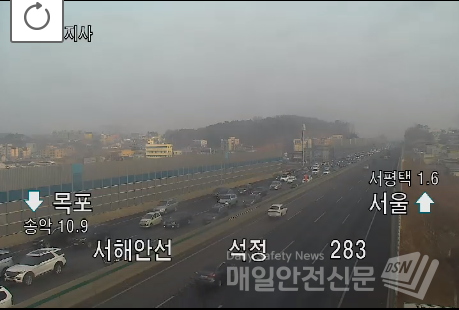 8시 25분 서평택IC 12.6km(사진, 도로공사 CCTV)