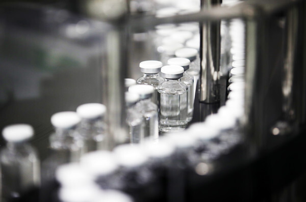 코로나19 항체치료제 '렉키로나주'를 생산하는 인천 셀트리온의 제2공장에서 공개된 완제 공정 모습. /연합뉴스