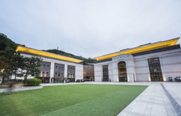 국립국악원 무용단원이 코로나19 확진 판정을 받았다.(사진=국립국악원 제공)