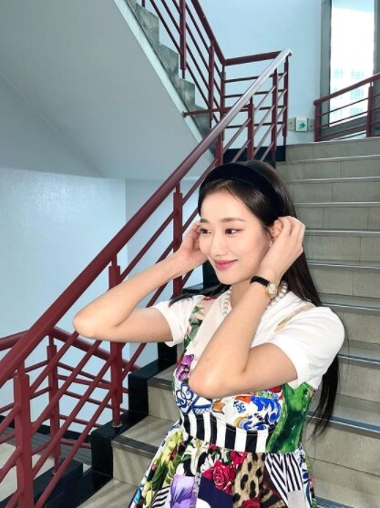 고영욱 발언과 학폭 논란에 휩싸인 에이프릴 나은(사진, 이나은 인스타그램 캡처)