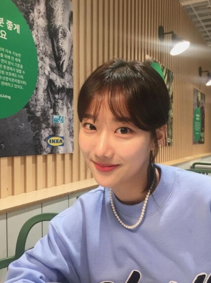 고영욱 발언과 학폭 논란에 휩싸인 에이프릴 나은(사진, 이나은 인스타그램 캡처)