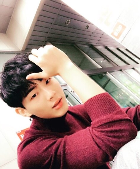 지수가 출연하는 '달이 뜨는 강'에 비상이 걸렸다 (사진, 지수 인스타그램 캡처)