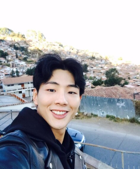 지수가 출연하는 '달이 뜨는 강'에 비상이 걸렸다 (사진, 지수 인스타그램 캡처)