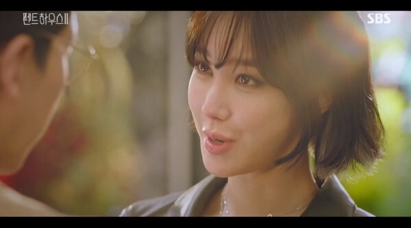 나애교로 등장한 이지아 (사진, SBS '펜트하우스2' 캡처)