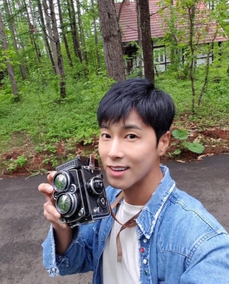 유노윤호가 코로나19 방역 수칙을 어긴 사실이 보도 됐다 (사진, 유노윤호 인스타그램 캡처)