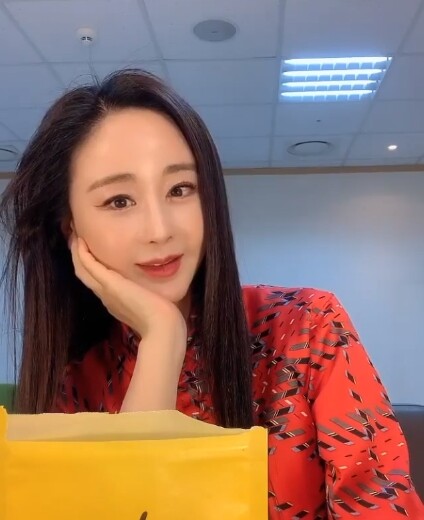 조작 방송 의혹에 휩싸연 함소원 (사진, 함소원 인스타그램 캡처)