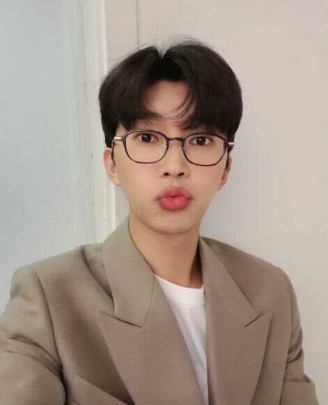 임영웅이 기부천사 스타 1위에 올랐다.(사진=임영웅 인스타그램 캡처)