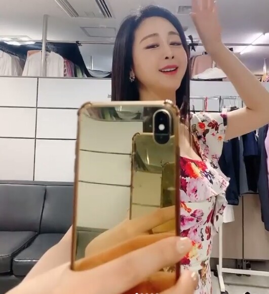 함소원이 기자에게 협박을 했다는 의혹이 제기됐다 (사진, 함소원 인스타그램 캡처)