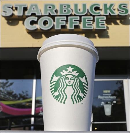 스타벅스도 예상치보다 나은 EPS를 발표했다.(사진=스타벅스코리아)