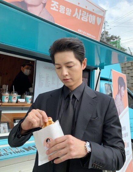 '빈센조' 비빔밥 PPL 사건을 사과한 송중기 (사진, 송중기 인스타그램 캡처)