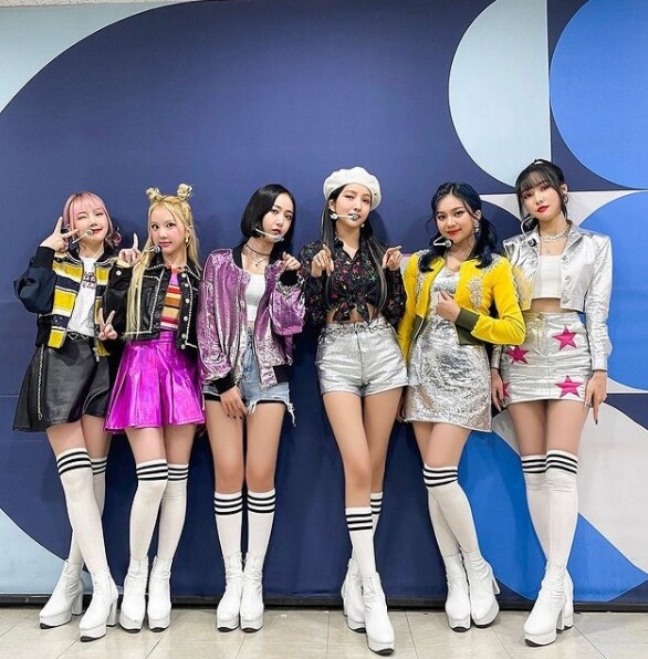 갑작스럽게 해체 소식을 알린 그룹 여자친구 (사진, 여자친구 인스타그램 캡처)