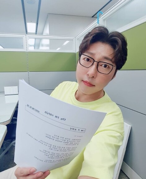 갑질논란에 휩싸인 유튜버 대도서관 (사진, 대도서관 인스타그램 캡처)