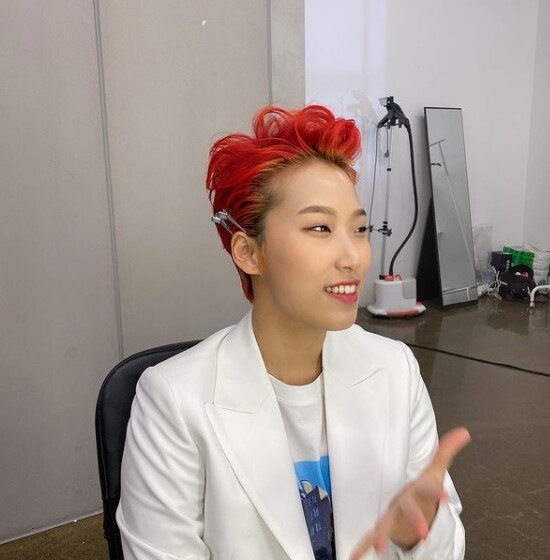 남혐논란에 휩싸인 재재 (사진, 재재 인스타그램 캡처)