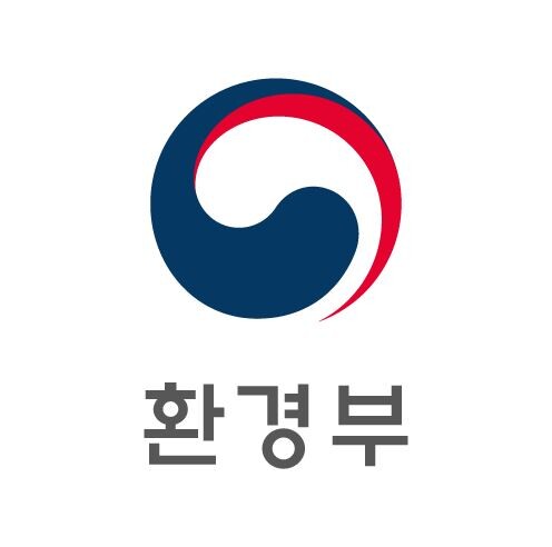 그린뉴딜 유망기업이 선정되고 발굴되는 가운데 친환경·저탄소를 추구하는 녹색산업 선도에 주력하게 된다. (로고, 환경부)
