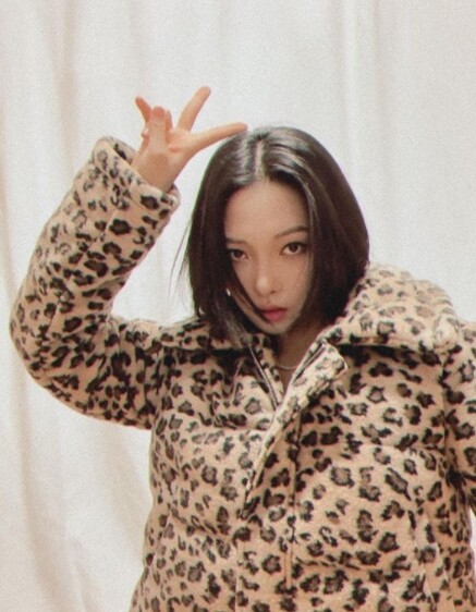 (사진, 카드 전소민 인스타그램 캡처)