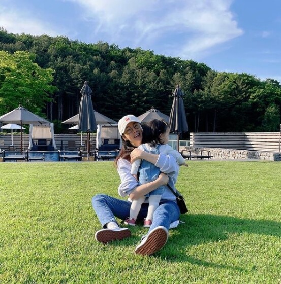 (사진, 최지우 인스타그램 캡처)