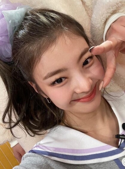 (사진, ITZY 공식 인스타그램 캡처)