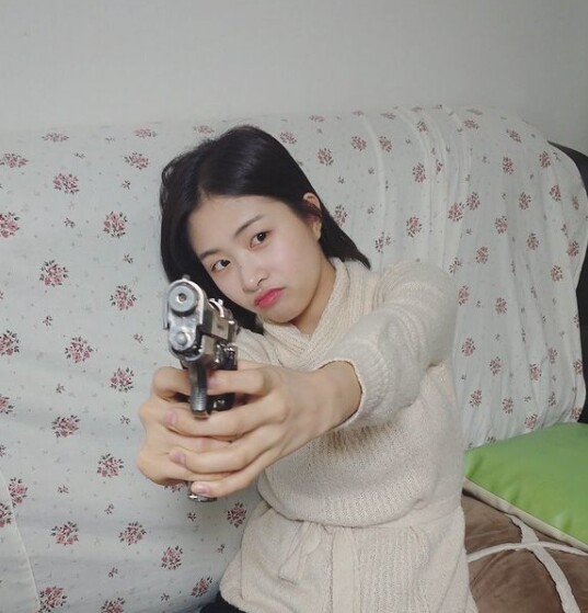 (사진, 채원 인스타그램 캡처)