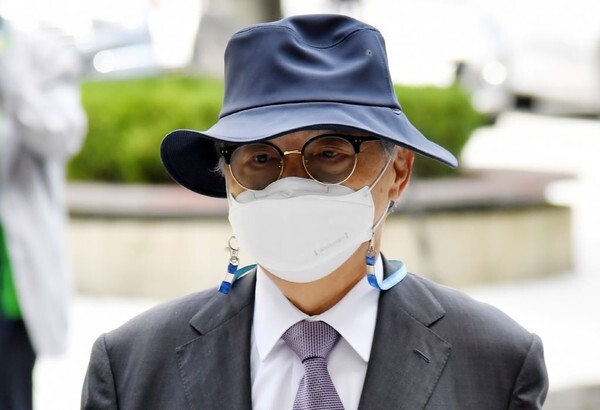 '강제추행' 오거돈 전 부산시장이 징역을 구형받았다.(사진, 연합뉴스 제공)