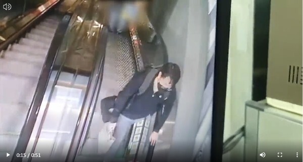 고3생 김휘성군이 지난 22일 실종되기 직전에 마지막으로 찍힌 CCTV 영상.