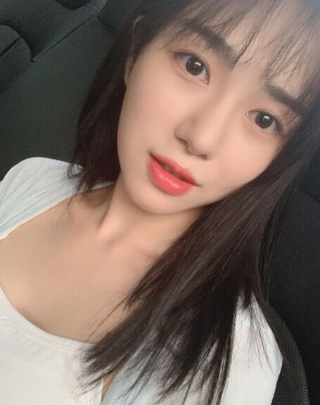 (사진, 권민아 인스타그램 캡처)