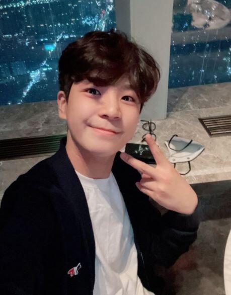 가수 정동원이 한국소아암재단에 선한트롯 6월 가왕전 상금을 전액 기부했다.(사진, 정동원 인스타그램 캡처)