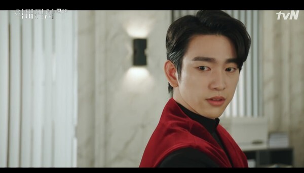 (사진, tvN '악마판사' 캡처)