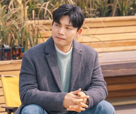 12일 tvN '너는 나의 봄'에 배우 지승현이 '서하늘'역으로 본격 등장한다.(사진, 바를정엔터테인먼트 제공)